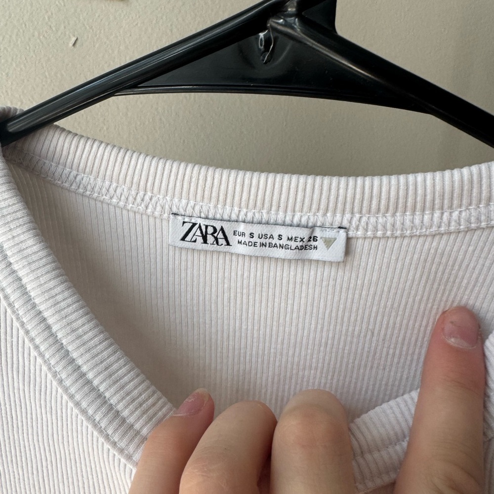 Zara Cream Ribbed Top - Picture 2 of 3